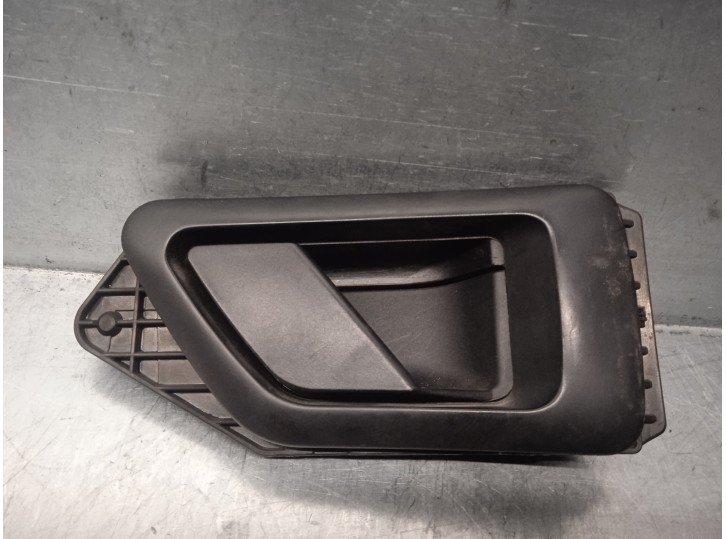Recambio de maneta interior delantera derecha para peugeot partner (s2) referencia OEM IAM 9621422877  5 PUERTAS