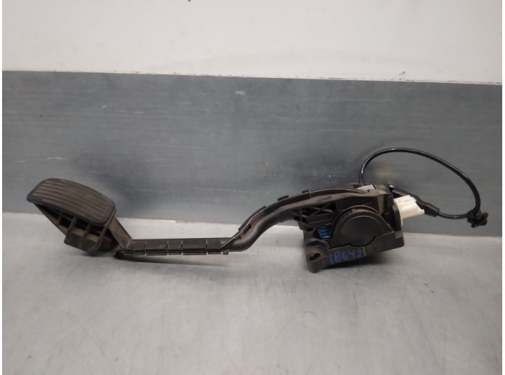 Recambio de potenciometro pedal para peugeot 607 (s2) 2.7 hdi fap cat (uhz / dt17ted4) referencia OEM IAM 9651510780  