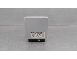 Recambio de modulo electronico para toyota yaris 1.0 cat referencia OEM IAM 896500D295 2250001851 DENSO