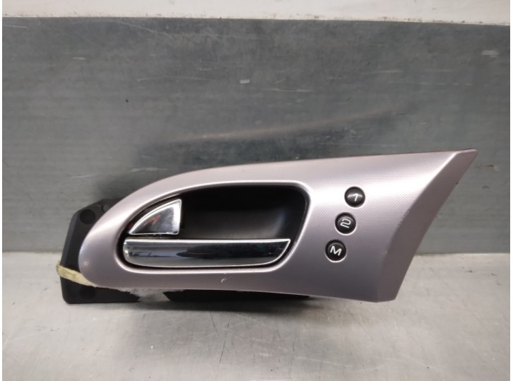 Recambio de maneta interior delantera izquierda para peugeot 607 (s2) 2.7 hdi fap cat (uhz / dt17ted4) referencia OEM IAM 962916