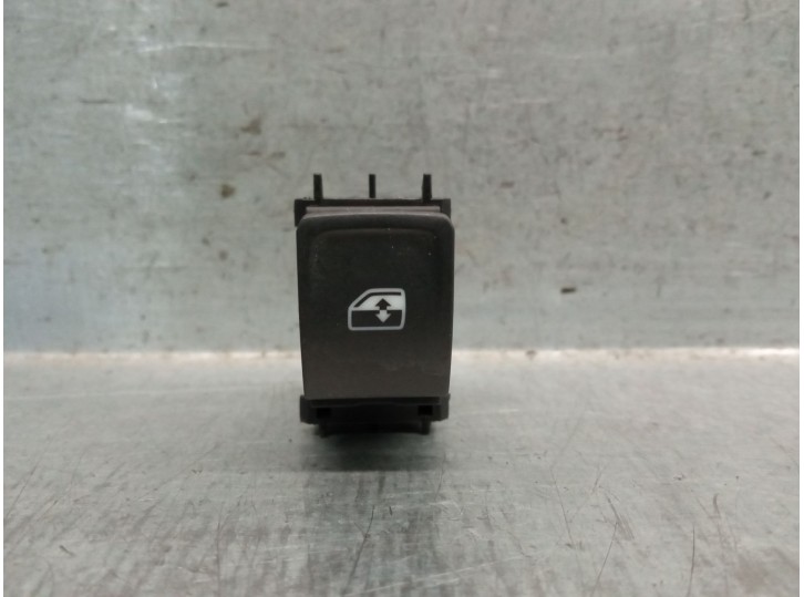 Recambio de mando elevalunas delantero derecho para volkswagen taigo (cs1) 1.0 tsi referencia OEM IAM 5G0959855K WHC31323 