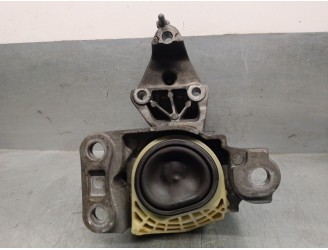 Recambio de soporte motor derecho para renault megane iii sport tourer 1.5 dci diesel referencia OEM IAM 112100020R 112100020R 