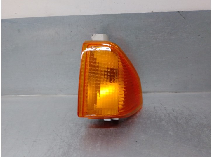 Recambio de piloto delantero izquierdo para ford orion 1.6 referencia OEM IAM 7008653 