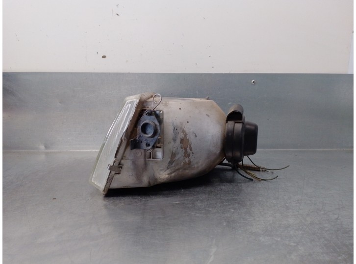 Recambio de faro izquierdo para peugeot 309 1.9 diesel cat referencia OEM IAM 082608  5 PUERTAS