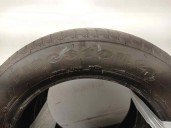 Replacement Firestone tyre for Toyota Yaris 1.0 OEM IAM reference 17565R1584H FIRESTONE ROADHAWK