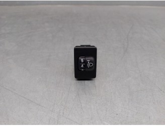 Recambio de interruptor para toyota yaris 1.0 cat referencia OEM IAM 841520D090  