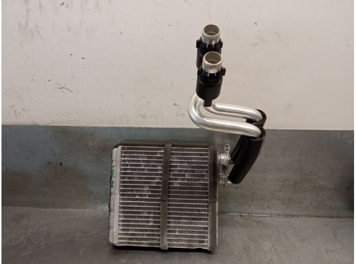 Recambio de radiador calefaccion / aire acondicionado para volkswagen taigo (cs1) 1.0 tsi referencia OEM IAM 2Q0819030A FS428001