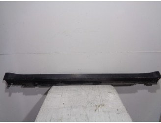 Recambio de faldon lateral para subaru legacy kombi/outback b14 2.0 diesel cat referencia OEM IAM 4273962 NEGRO DERECHO