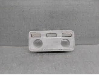 Recambio de luz interior para toyota yaris 1.0 cat referencia OEM IAM 812600D070 