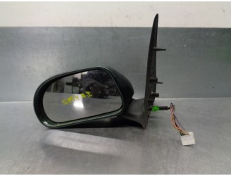 Replacement right rear fog light for Fiat Brava (182) 1.6 16V CAT OEM IAM reference 735246715 5 PINS GREEN 5 DOORS
