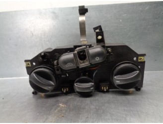 Replacement heating / air conditioning control panel for Fiat Brava (182) 1.6 16V CAT OEM IAM reference 46721975 