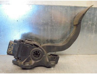 Recambio de potenciometro pedal para ford s-max (ca1) 1.8 tdci cat referencia OEM IAM 6G229F836JD 6PV00922010 HELLA