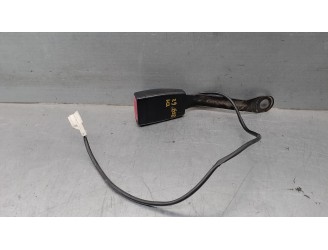 Recambio de enganche cinturon para daewoo matiz 0.8 cat referencia OEM IAM 96240882 2 PINES DEL IZQUIERDO