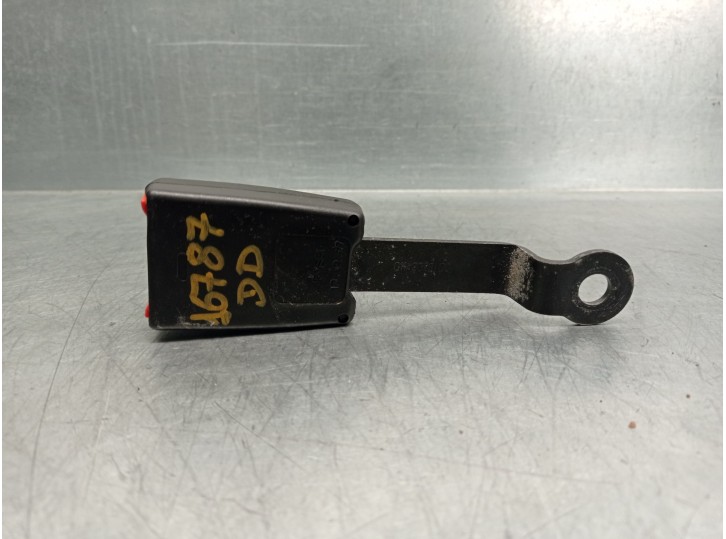 Replacement seatbelt buckle for Tata Indica 2006 1.4 (52 kW) OEM IAM reference 011302300M FRONT RIGHT 5 DOORS