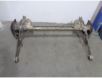 Recambio de puente trasero para nissan primastar (x83) 1.9 dci diesel cat referencia OEM IAM 4274021 DISCOS 5 AGUJEROS BURRA 30