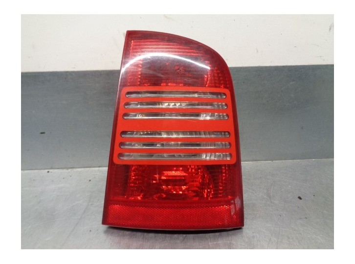 Recambio de piloto trasero derecho para skoda octavia combi (1u5) 1.9 tdi referencia OEM IAM 1U9945096 1U9945112 