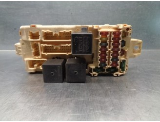 Replacement relay / fuse box for Mitsubishi Galant Sedan (EA0) 2000 GLS Climatized OEM IAM reference MR252886 