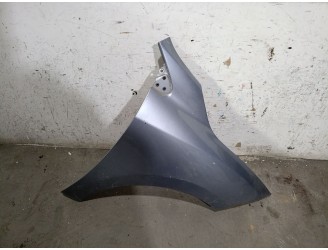 Recambio de aleta delantera derecha para renault megane iii hatchback (bz0/1_, b3_) 1.6 16v (bz1b, bz1h) referencia OEM IAM 6310