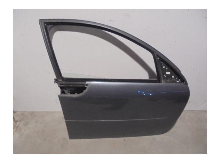 Recambio de puerta delantera derecha para smart forfour 1.3 cat referencia OEM IAM A4547220009CP6A GRIS 5 PUERTAS
