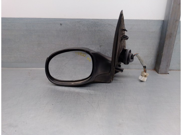 Recambio de retrovisor izquierdo para peugeot 206 berlina 1.9 diesel referencia OEM IAM 8148YC 5 PINES 3 PUERTAS