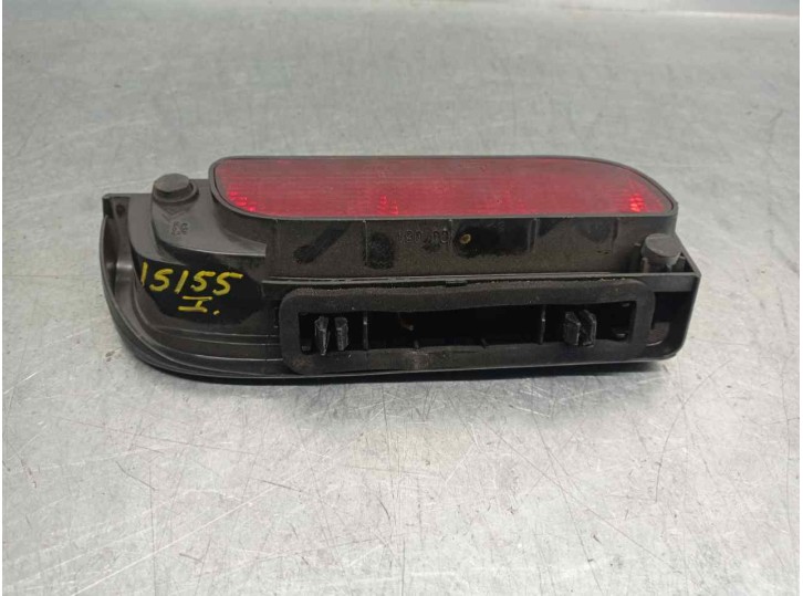 Recambio de luz central de freno para peugeot partner (s1) break referencia OEM IAM 