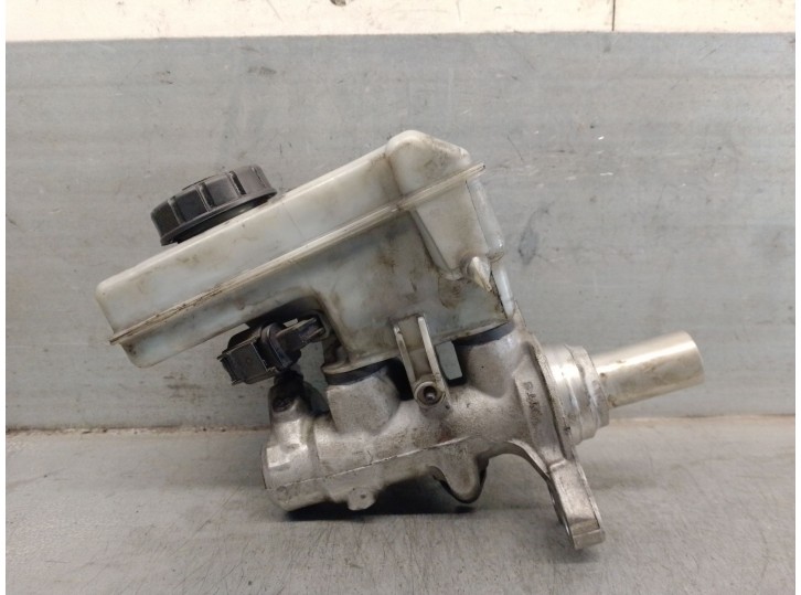 Recambio de bomba freno para seat leon st (5f8) 1.4 tgi referencia OEM IAM 5Q1611301D 5Q1611301D 