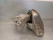 Replacement engine mount for Nissan Qashqai (J11) 1.2 16V CAT OEM IAM reference 112846249R 