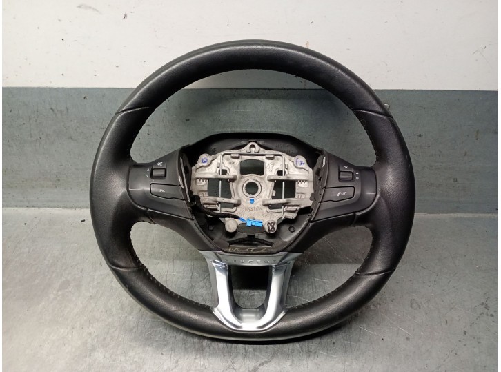 Recambio de volante para peugeot 2008 i (cu_) 1.2 thp 110 / puretech 110 referencia OEM IAM 96739515ZD 96739515ZD 