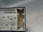 Replacement front left window lifter switch for Nissan Micra (K13) 1.2 CAT OEM IAM reference 809611HD6A 