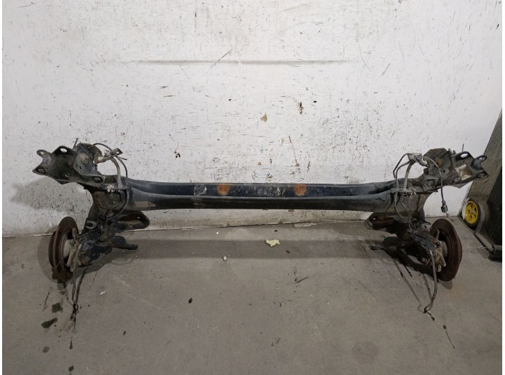 Recambio de puente trasero para renault megane iii hatchback (bz0/1_, b3_) 1.6 16v (bz1b, bz1h) referencia OEM IAM 555010004R 55