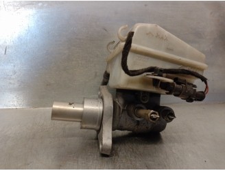 Recambio de bomba freno para opel zafira b 1.6 16v cat referencia OEM IAM 32067271 32067271 TRW