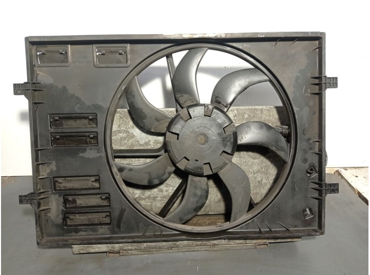 Recambio de electroventilador para seat leon st (5f8) 1.4 tgi referencia OEM IAM 5Q0121207AC 5Q0121205N A62526114 BROSE