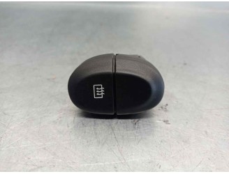 Replacement control switch for Renault Scenic RX4 (JA0) 1.9 dCi OEM IAM reference 
