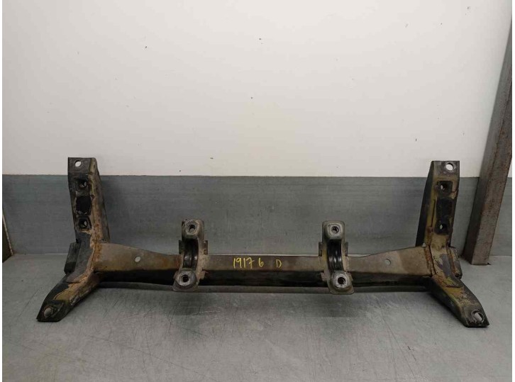 Replacement front axle for Nissan Serena (C23M) 2.3 diesel OEM IAM reference 544009C007 FLOOR ROW No. 4