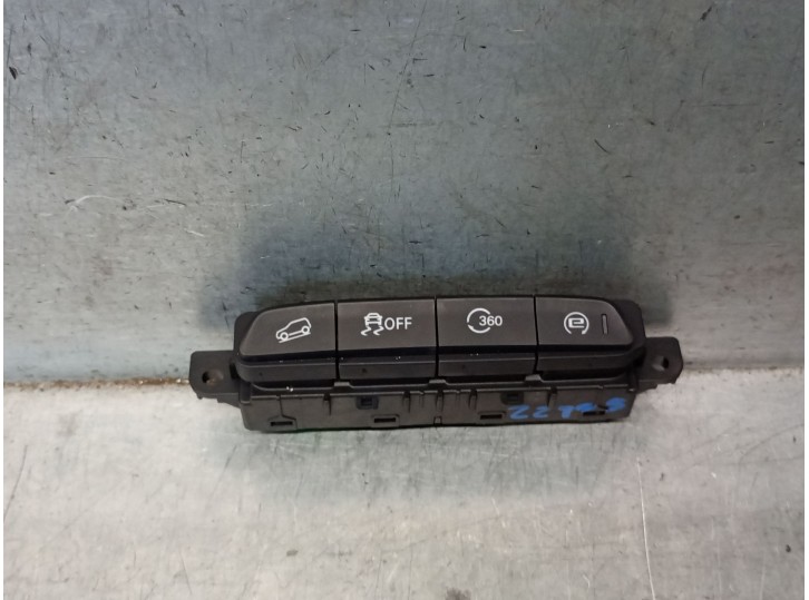 Replacement multifunction control for MG MG ZS SUV (AZS1) 1.5 VTi OEM IAM reference 10700971 