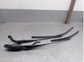 Recambio de brazo limpia delantero izquierdo para mercedes-benz gla (h247) gla 200 d 4-matic (247.713) referencia OEM IAM A24782