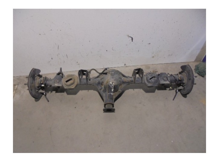 Recambio de puente trasero para ssangyong kyron 2.0 referencia OEM IAM 4210009246 PARA DISCOS 5 AGUJEROS BURRA 7