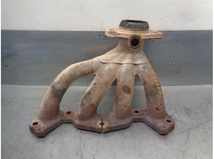 Recambio de colector escape para renault clio iii 1.2 referencia OEM IAM 8200740580  