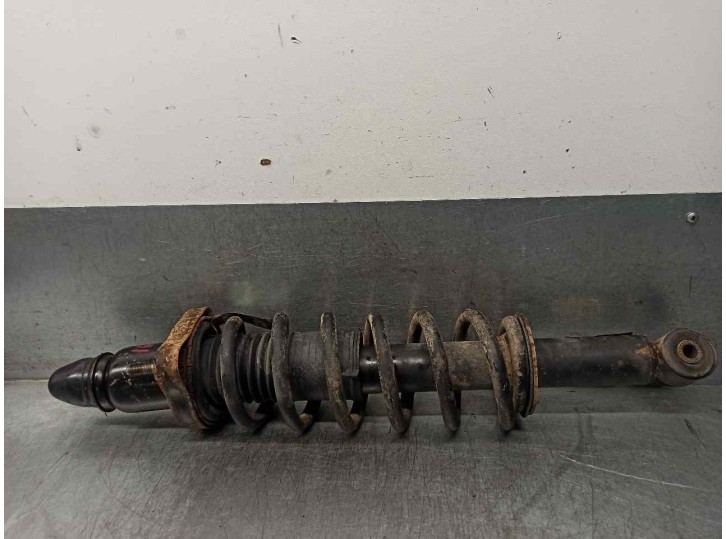 Recambio de amortiguador trasero derecho para jeep compass 2.0 crd cat referencia OEM IAM P05105179AE  