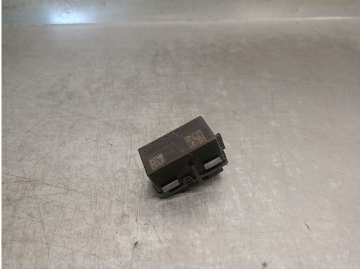 Recambio de centralita inmovilizador para audi a6 allroad c7 (4gh, 4gj) 3.0 tdi quattro referencia OEM IAM 4H0909131 