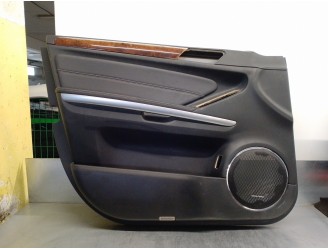 Recambio de guarnecido puerta delantera izquierda para mercedes-benz clase gl (x164) 4.7 v8 referencia OEM IAM A16472007629D84 
