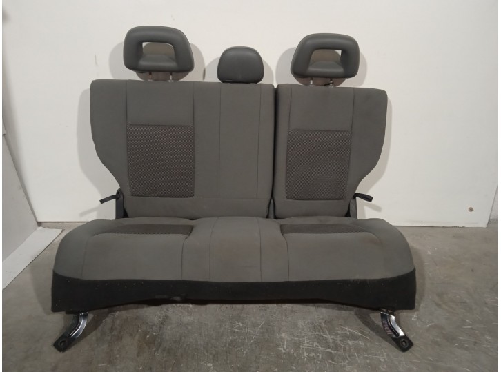 Replacement rear seats for Jeep Compass 2.0 CRD CAT OEM IAM reference 4274361 FABRIC CRIS 5 DOORS