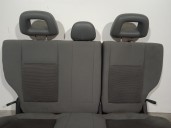 Recambio de asientos traseros para jeep compass 2.0 crd cat referencia OEM IAM 4274361 TELA CRIS 5 PUERTAS