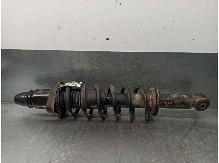 Recambio de amortiguador trasero izquierdo para jeep compass 2.0 crd cat referencia OEM IAM P05105179AE 814901000664 