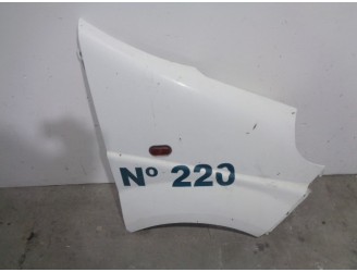 Replacement front right fender for Nissan Primastar (X83) 1.9 dCi diesel CAT OEM IAM reference 4274367 WHITE LABELED 