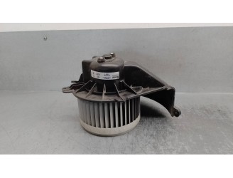 Recambio de motor calefaccion para renault kangoo (f/kc0) 1.5 dci diesel referencia OEM IAM 7701068992  