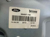 Replacement front right window regulator for Ford Focus sedan (CAP) Ghia OEM IAM reference 984697108 2 PINS 5 DOORS