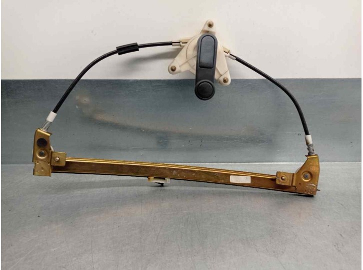 Recambio de elevalunas trasero izquierdo para peugeot 405 berlina sri climatisee referencia OEM IAM MANUAL 4 PUERTAS