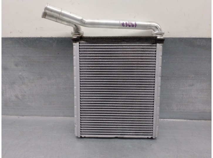 Replacement heating / air conditioning radiator for Lexus CT 200h OEM IAM reference 8710742170 