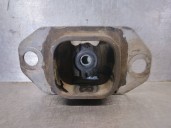 Replacement left engine mount for Renault Kangoo (F/KC0) 1.5 dCi diesel OEM IAM reference 8200423501 